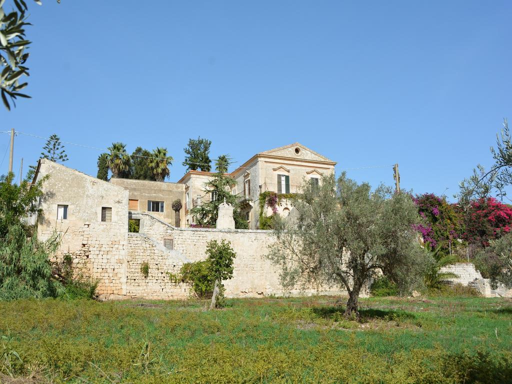 Antica Dimora San Filippo Villa โมดิกา ภายนอก รูปภาพ