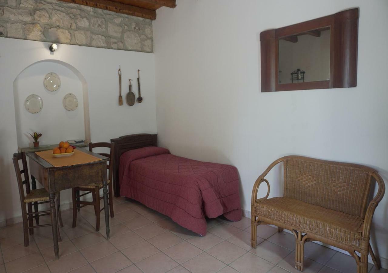 Antica Dimora San Filippo Villa โมดิกา ภายนอก รูปภาพ