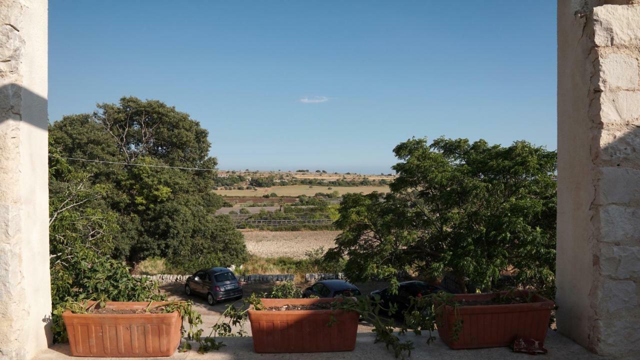 Antica Dimora San Filippo Villa โมดิกา ภายนอก รูปภาพ