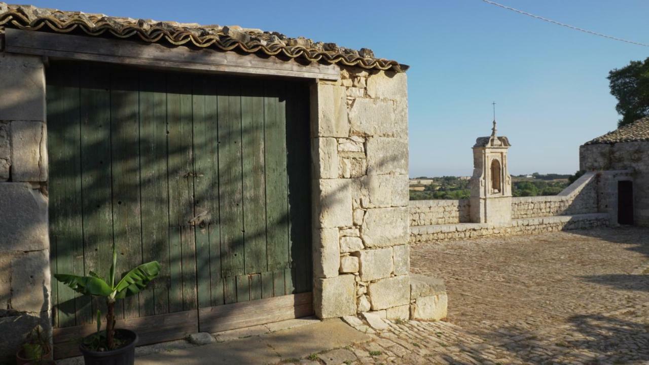 Antica Dimora San Filippo Villa โมดิกา ภายนอก รูปภาพ